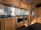 Thumbnail Photo 22 for 2019 Airstream Classic